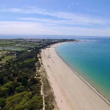 Ma D'amis Pensión 3*