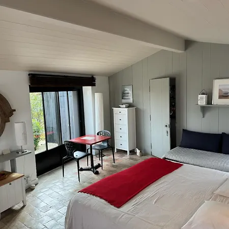 Ma D'amis Pensión 3*